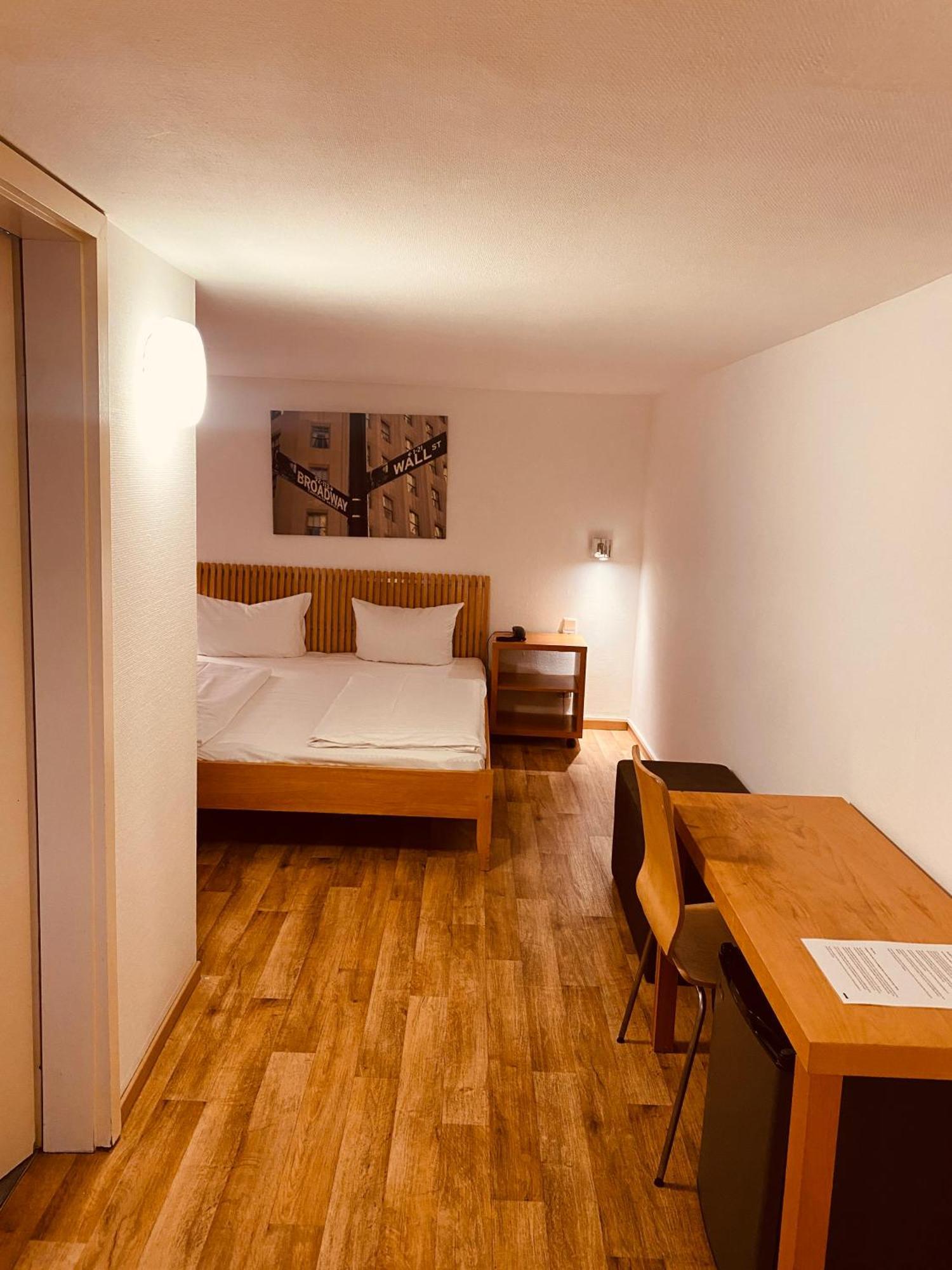 Stay Inn Central Station Francfort-sur-le-Main Chambre photo